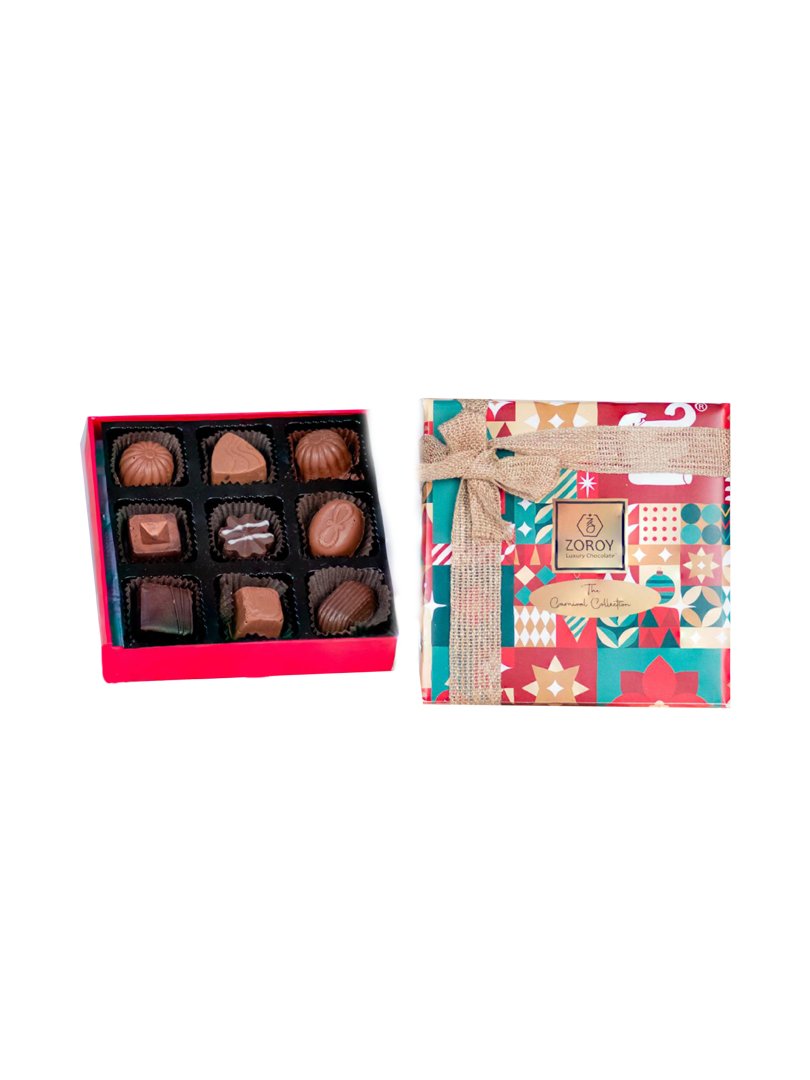 CHRISTMAS SEASONAL BOX OF 9  Signature